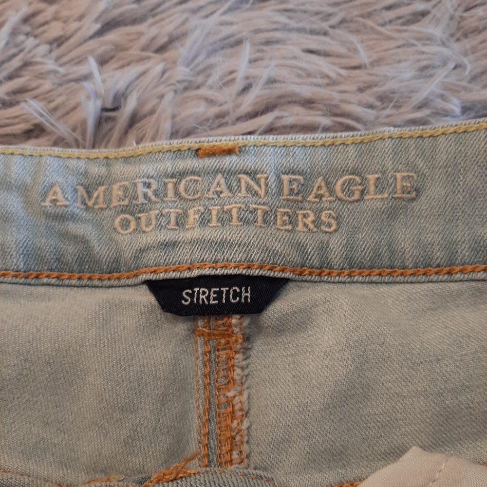 American Eagle Jean Shorts Stretch Size 8 - Picture 2 of 12